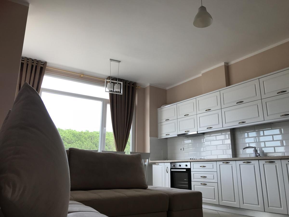 Eme Apartments - Kompleksi Lura 2 Gjiri I Lalzit ドゥラス エクステリア 写真